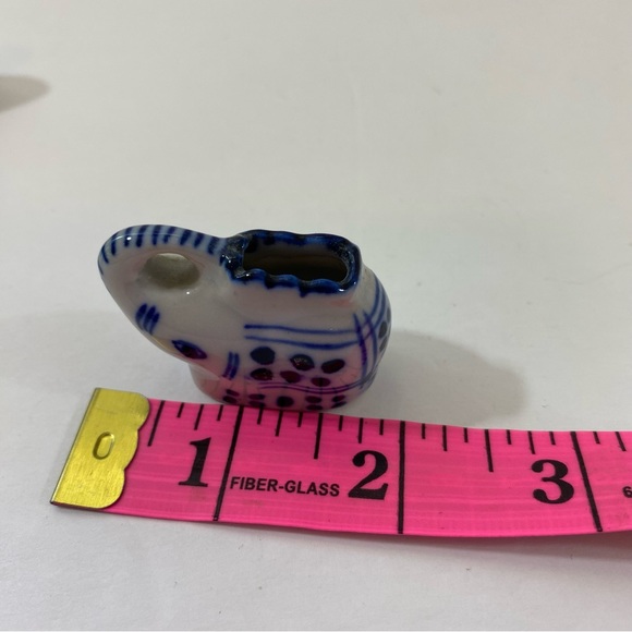 Lot of delft blue figures including rare bottle stopper. - Picture 8 of 15